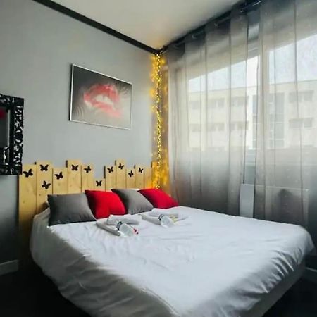 Orphelin Studio Avec Balneo Proche Centre Ville Реймс Екстер'єр фото